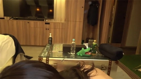 【AI女神高圆圆性爱实录】独家记录：性福24小时激情不间断